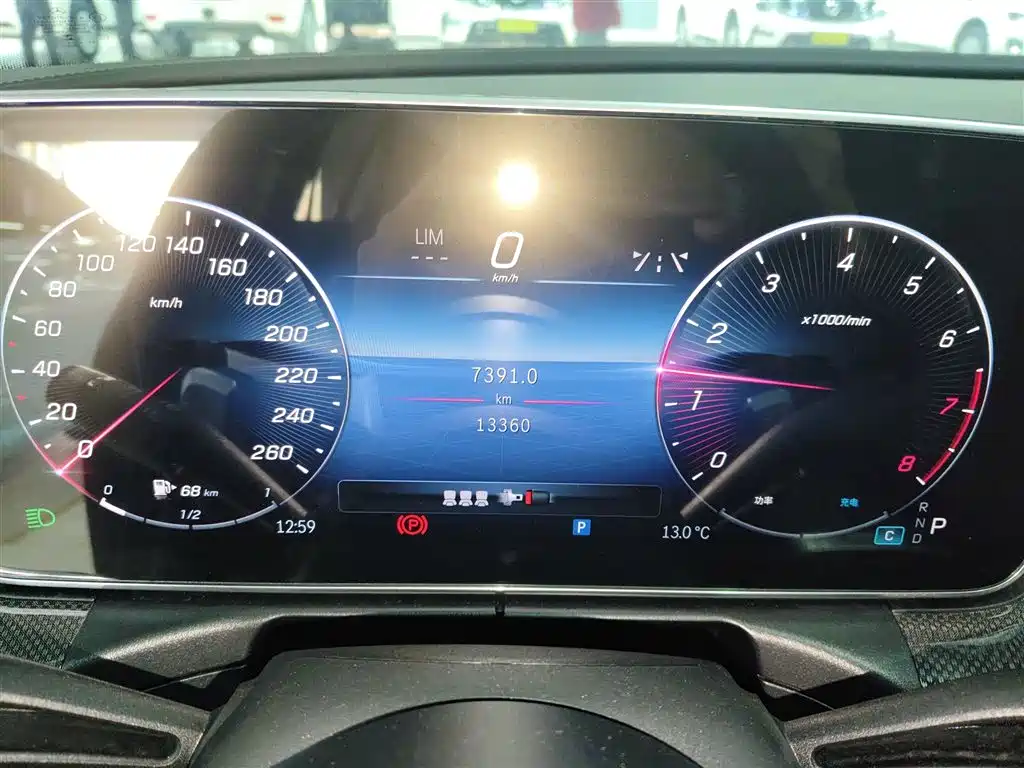 Mercedes-Benz C-Class 2024 Second Facelift C 260 L Night Edition Sport фото 12