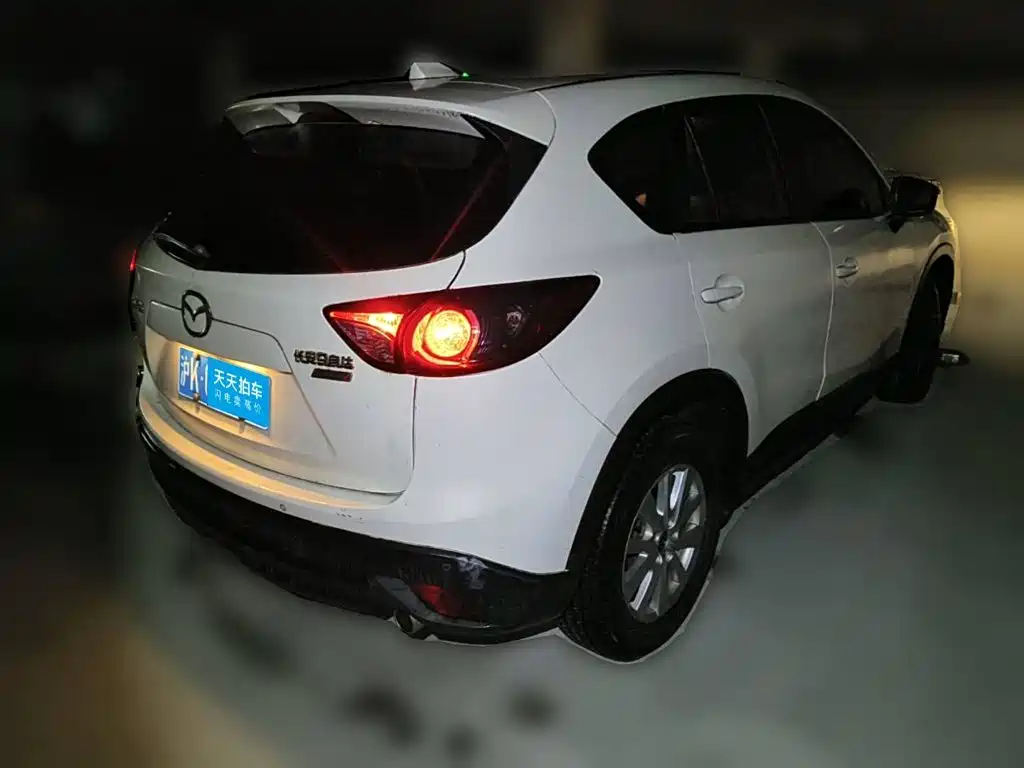 صورة 2 - Mazda CX-5