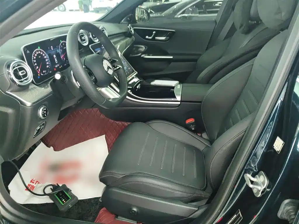 Mercedes-Benz C-Class 2024 Second Facelift C 260 L Night Edition Sport фото 15