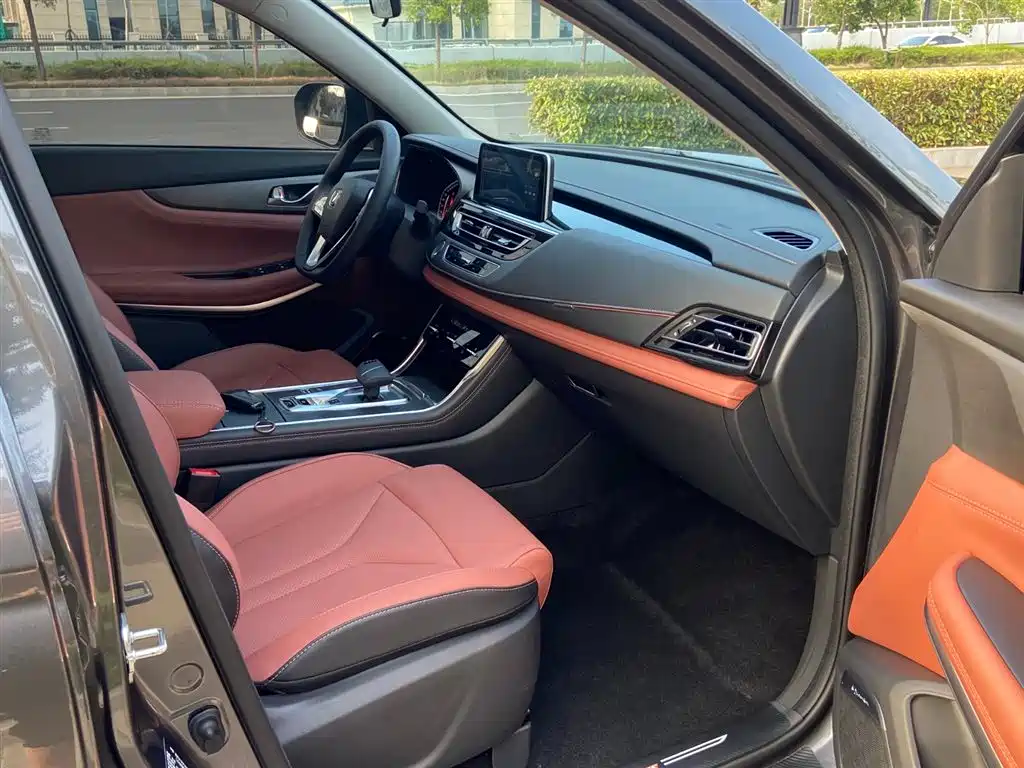 CHANGAN CS75
