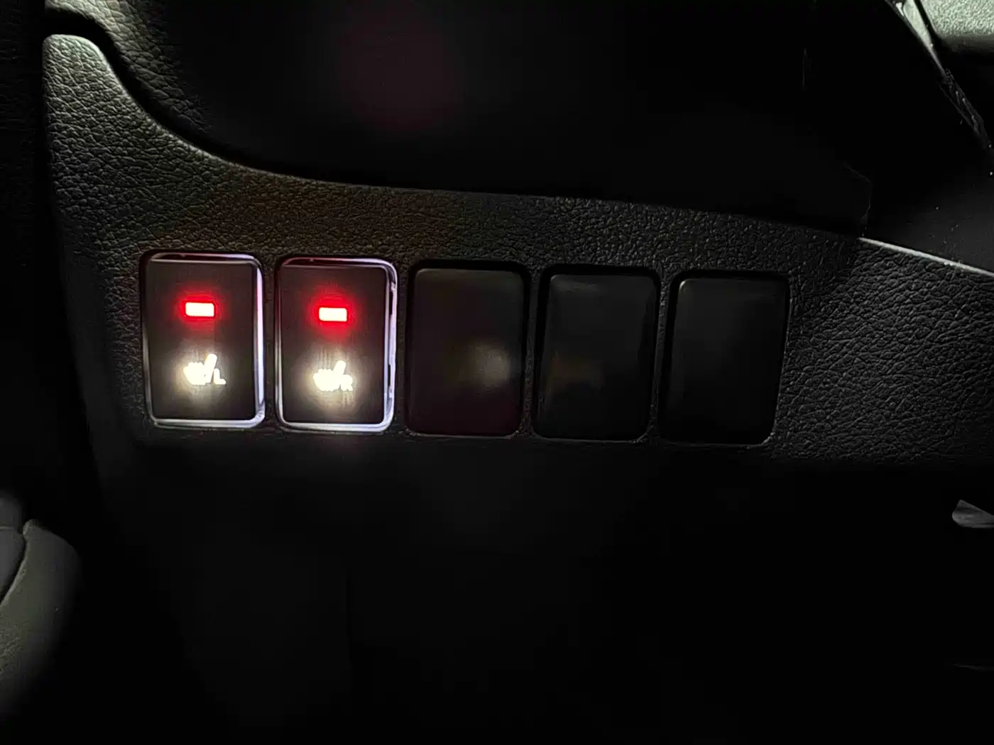 Mitsubishi Outlander 2021 Facelift 2.0L 2WD Comfort Edition 5-Seater фото 11