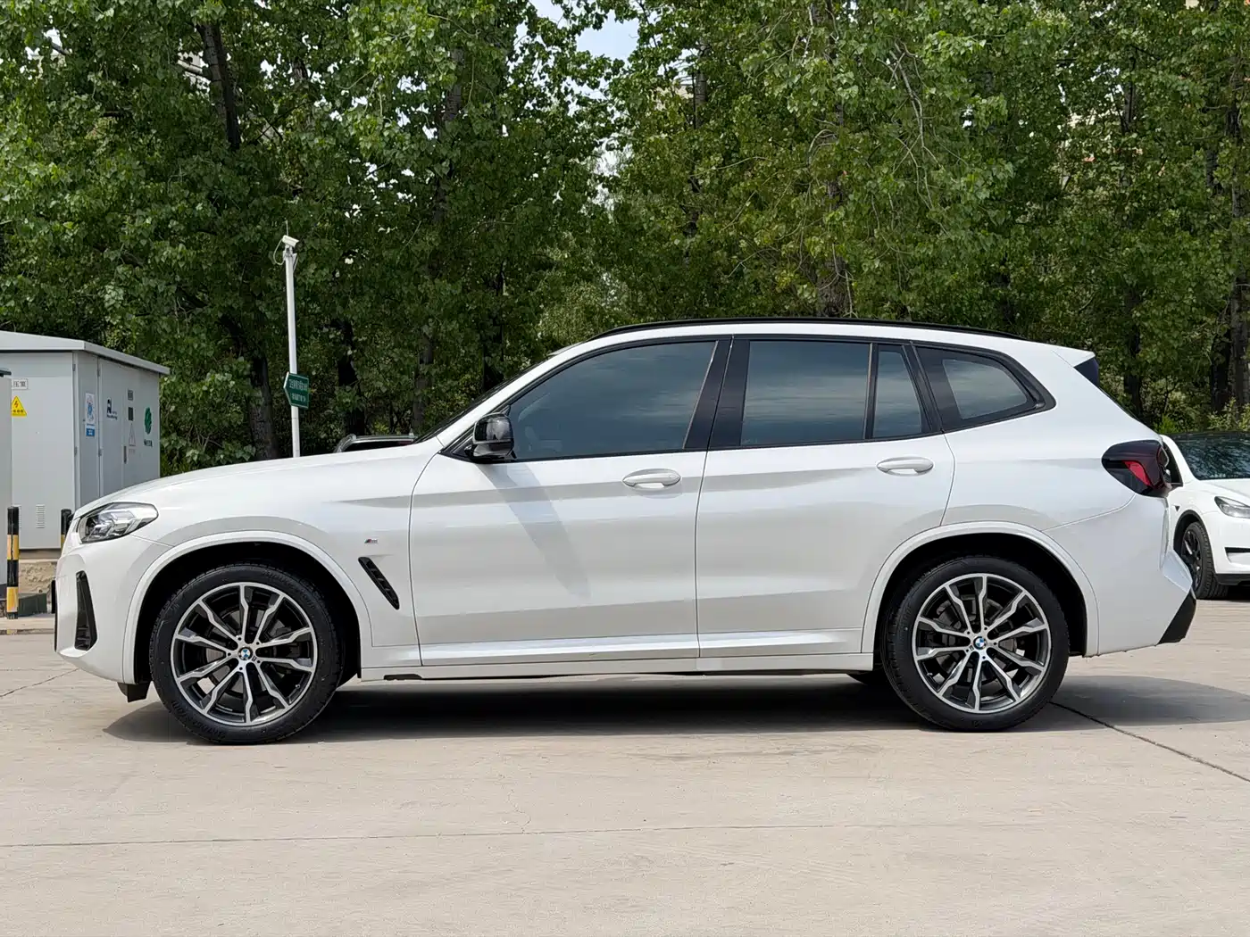 BMW X3 2022 xDrive30i Leading M Night Package фото 5