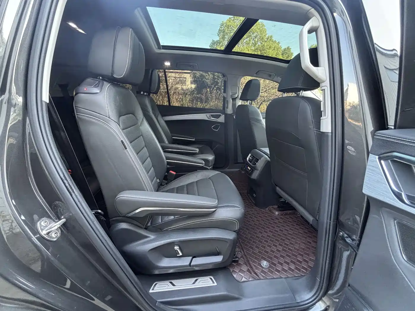 Volkswagen Talagon 2021 380TSI 4WD R-Line Explorer Edition фото 28