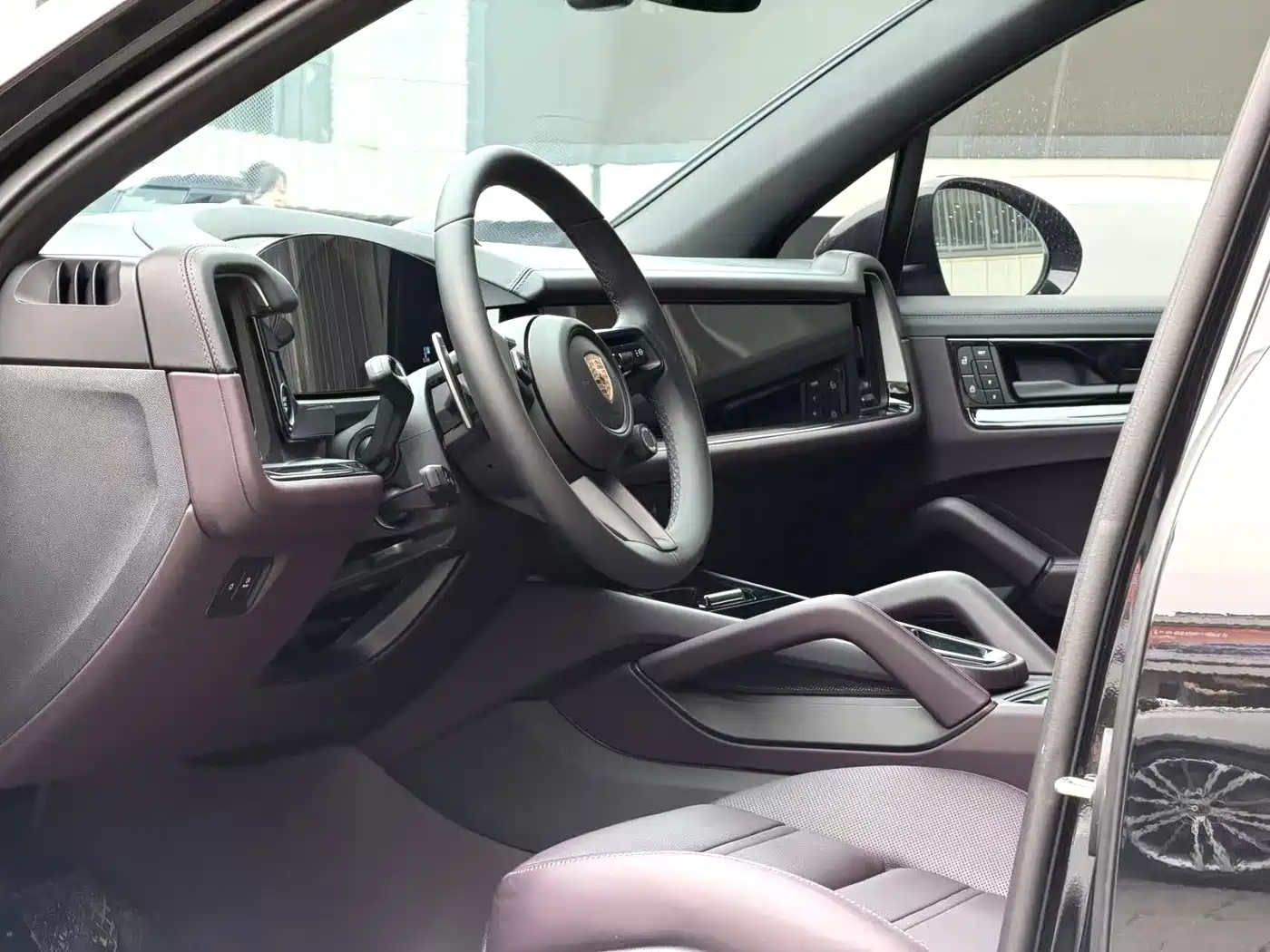 Porsche Cayenne 2025 Cayenne 3.0T фото 4