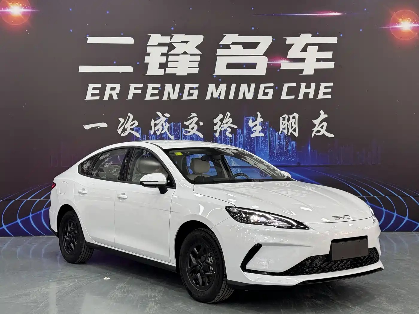 BYD Hai Bao 05 DM-i 2026 DM-i 128KM Luxury фото 3