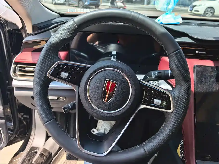 Hongqi H5 2024 2.0T Automatic Smart Connect Flag Smooth Edition фото 15