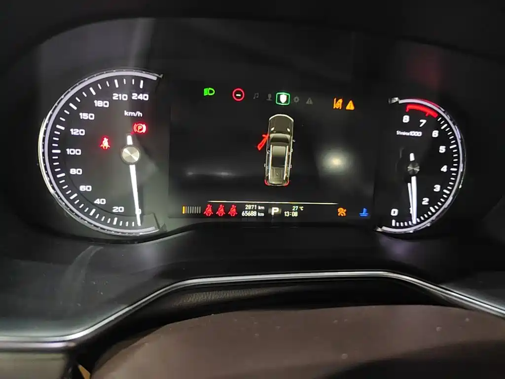 Roewe RX8 2018 2018 30T Internet-connected 2WD Ultimate Edition