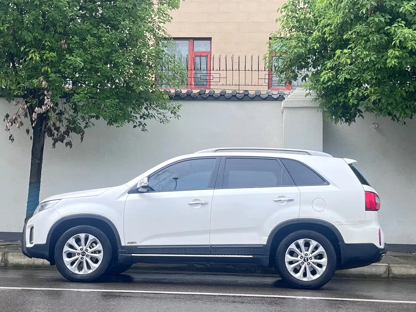 Kia Sorento 2014 2013 2.4L 7-seater Gasoline Premium Version China IV