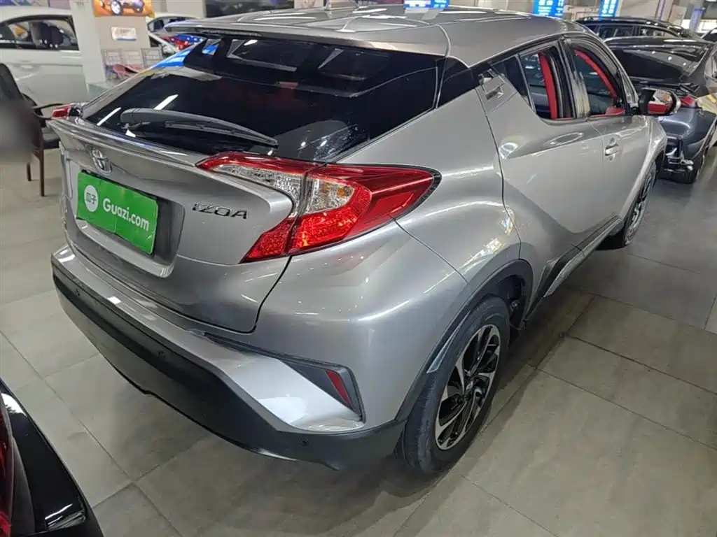 Toyota IZOA 2018 2.0L Yichi Edition China V фото 7