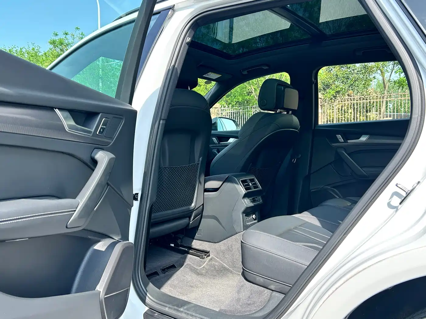 Audi Q5L 2023 40T Luxury Dynamic фото 10