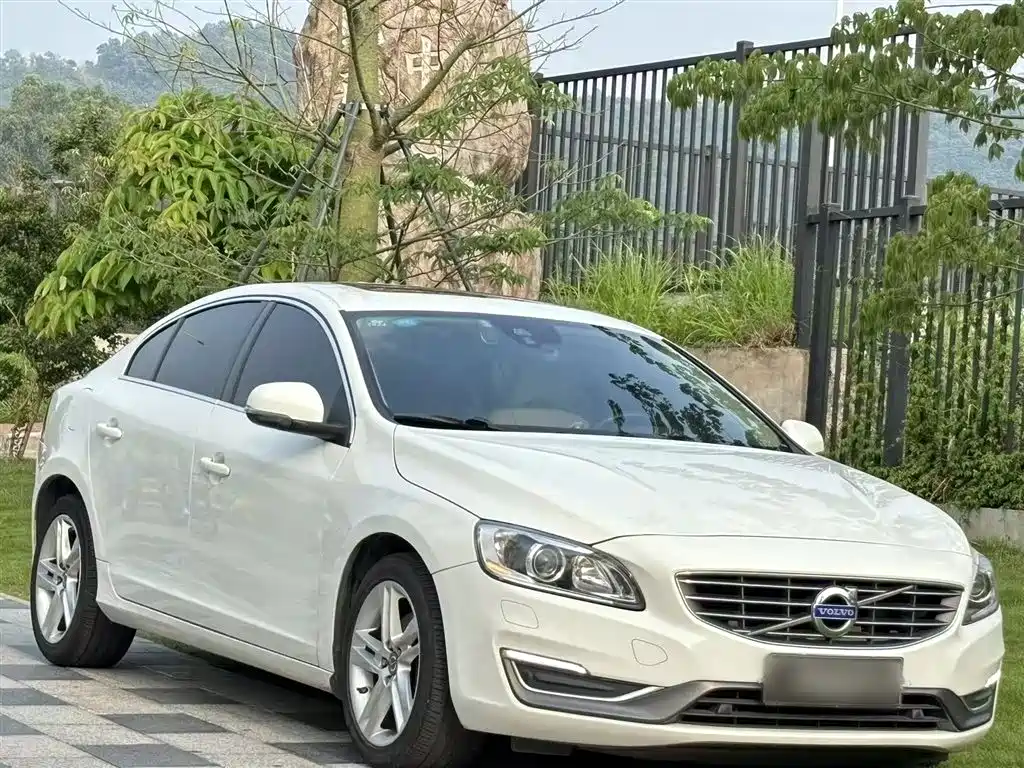 Volvo S60 2014 2014 Volvo S60L T5 Zhi Yu Edition