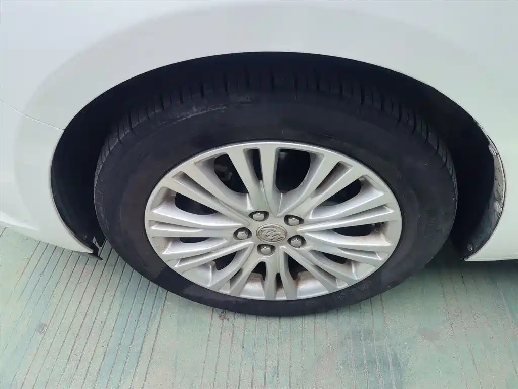 Buick Excelle 2017 15N Automatic Elite фото 23