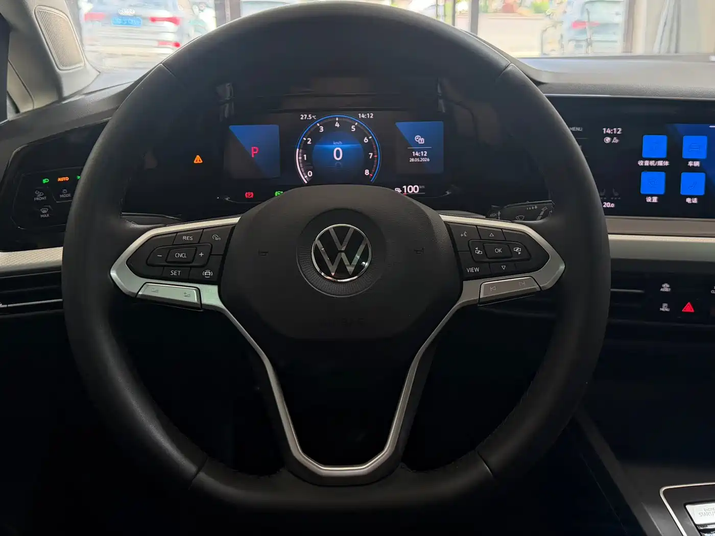 Volkswagen Golf 2023 Facelift 280TSI DSG Pro фото 7