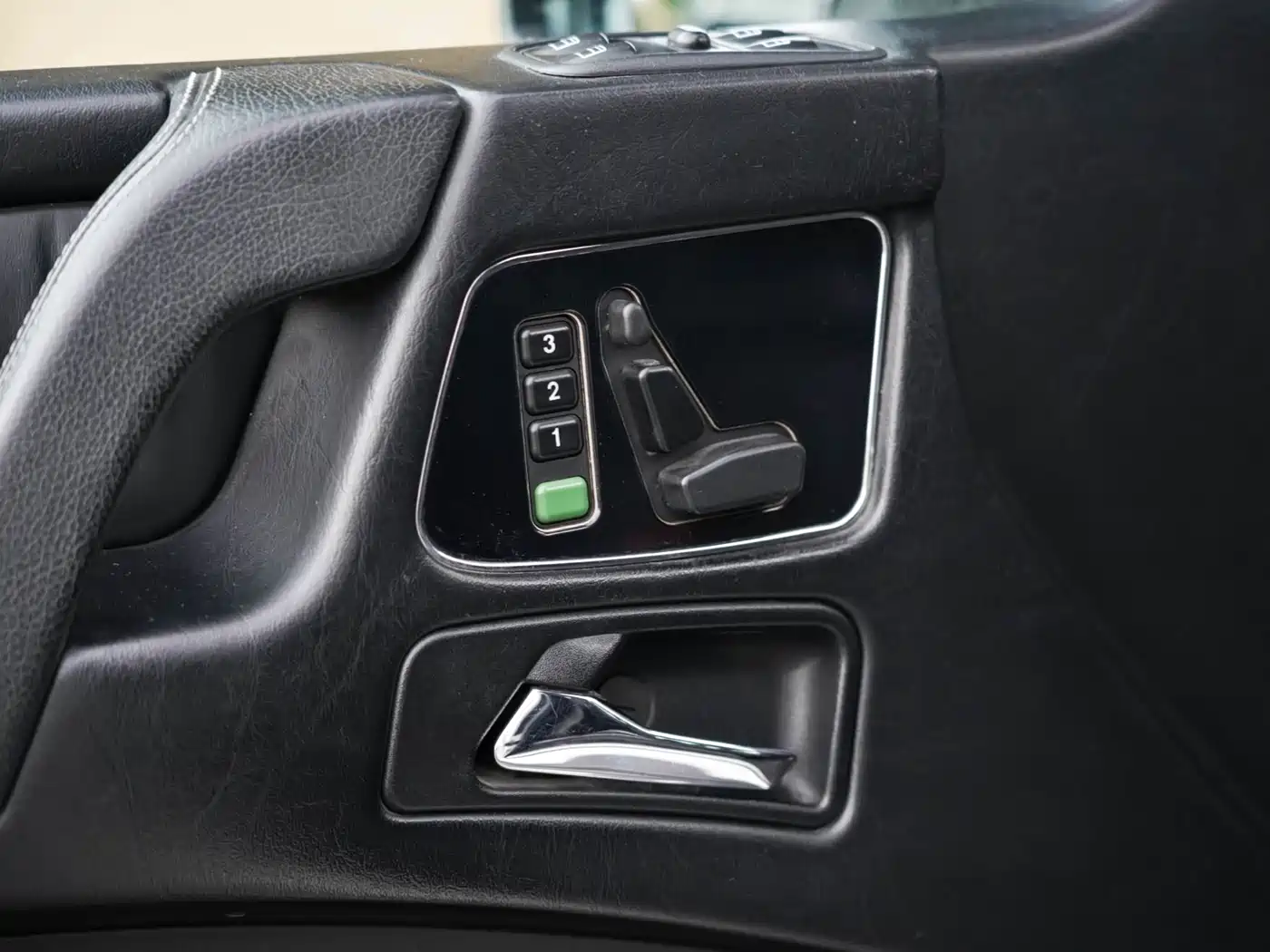 Mercedes-Benz G-Class 2010 G 500 фото 9