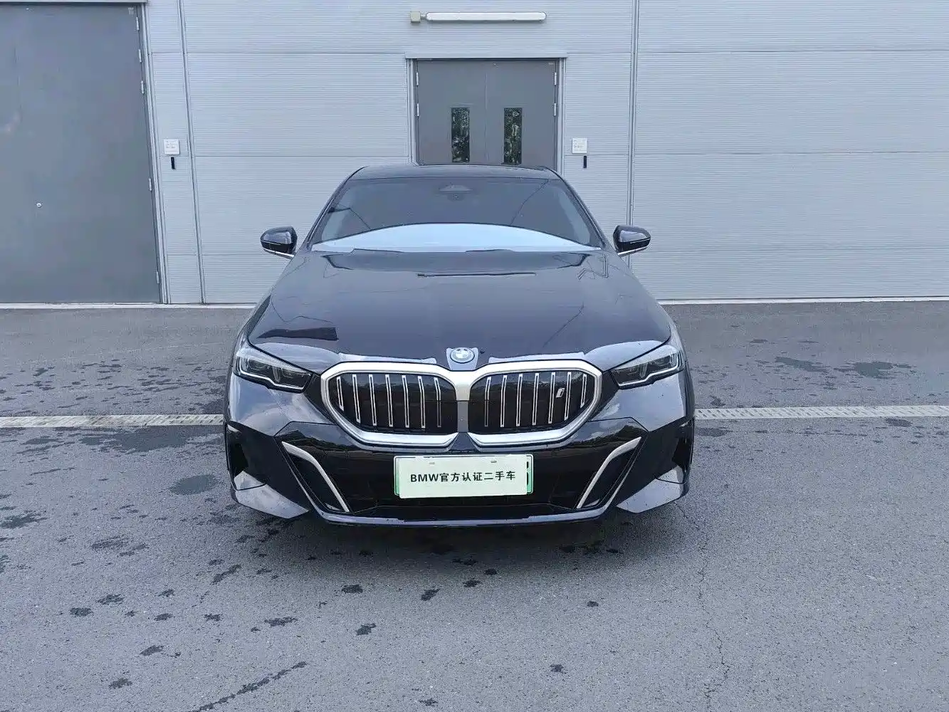 2026 BMW i5