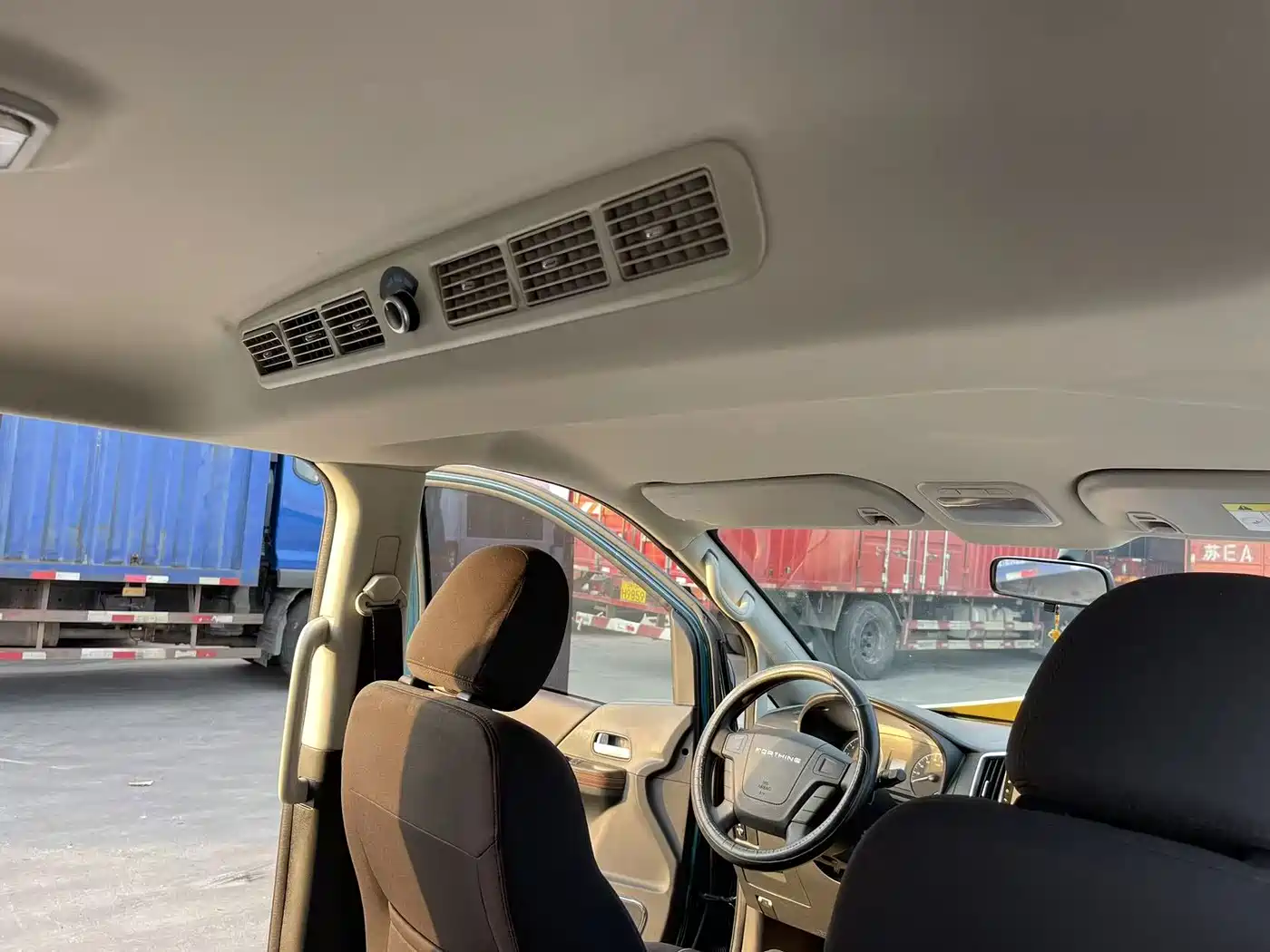 Dongfeng Fengxing Lingzhi PLUS 2022 2022 Wagon 2.0L Manual Luxury 7-Seater