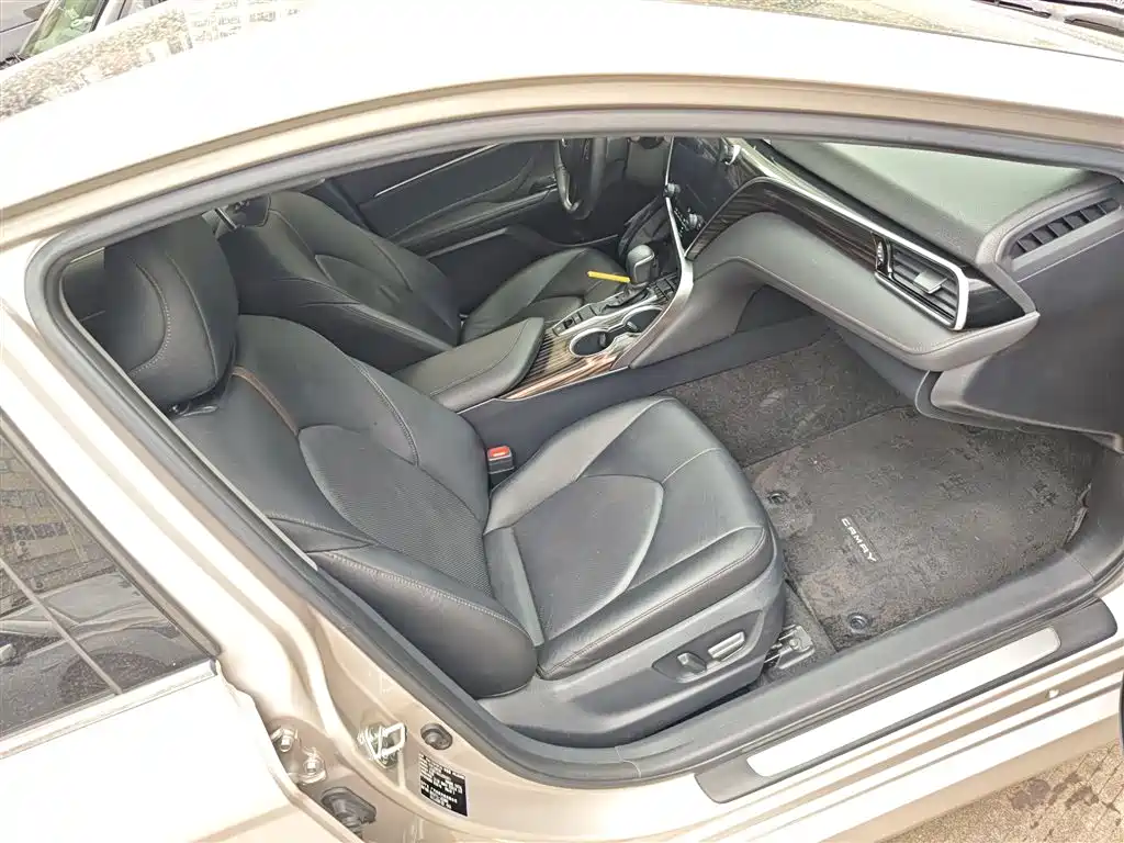 Toyota Camry 2019 Facelift 2.0G Luxury Edition фото 20
