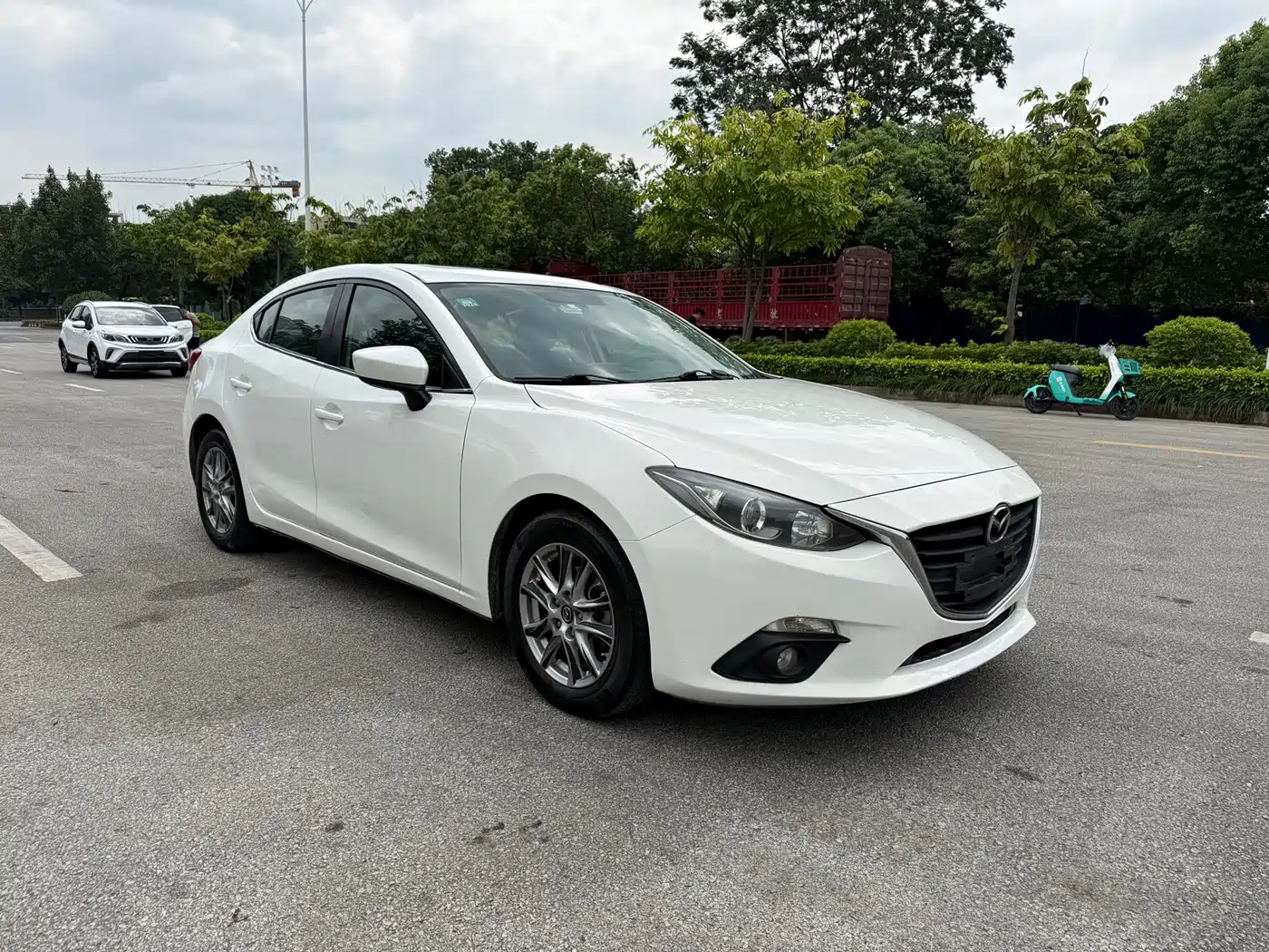 Mazda Mazda 3 2014 2014 Sedan 1.5L Automatic Luxury