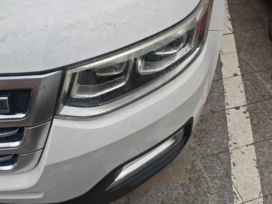 Changan CS95 2017 2017 2.0T FWD Zhiyuan Edition