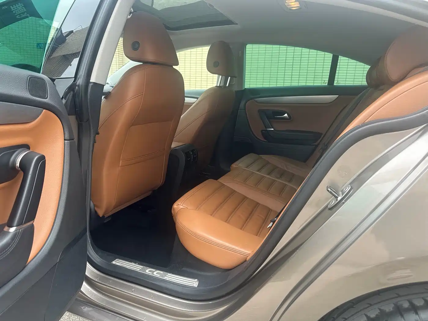 Volkswagen FAW-Volkswagen CC 2011 2.0TSI Luxury фото 10