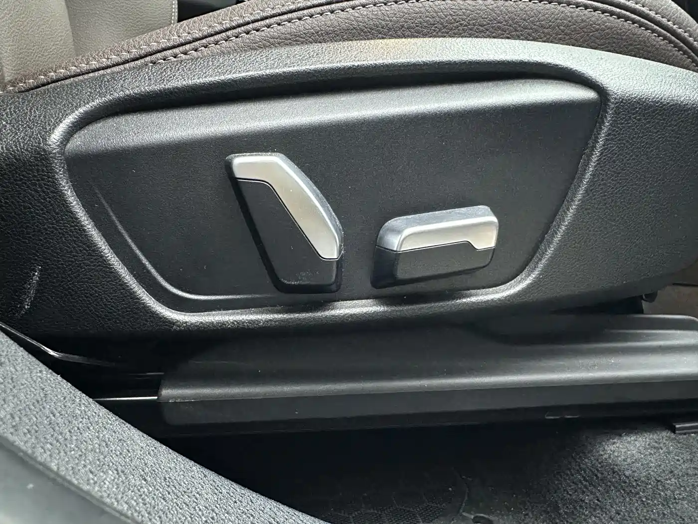 BMW X1 2021 Facelift xDrive25Li Premium фото 13