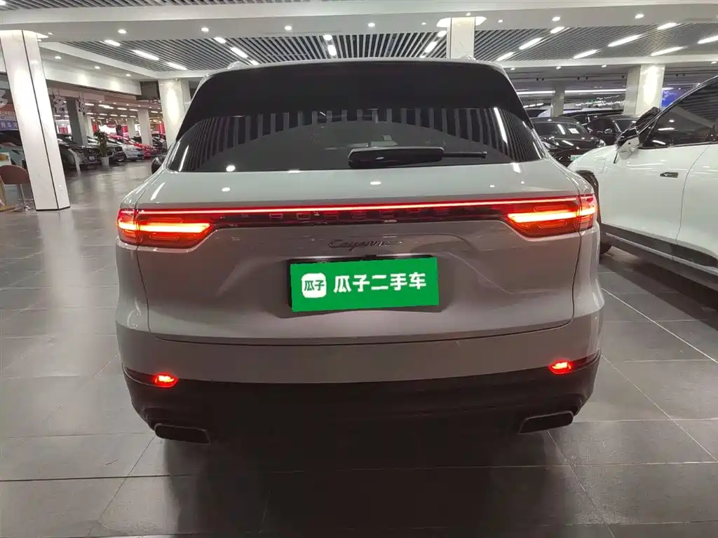 Porsche Cayenne 2019 Cayenne 3.0T фото 6