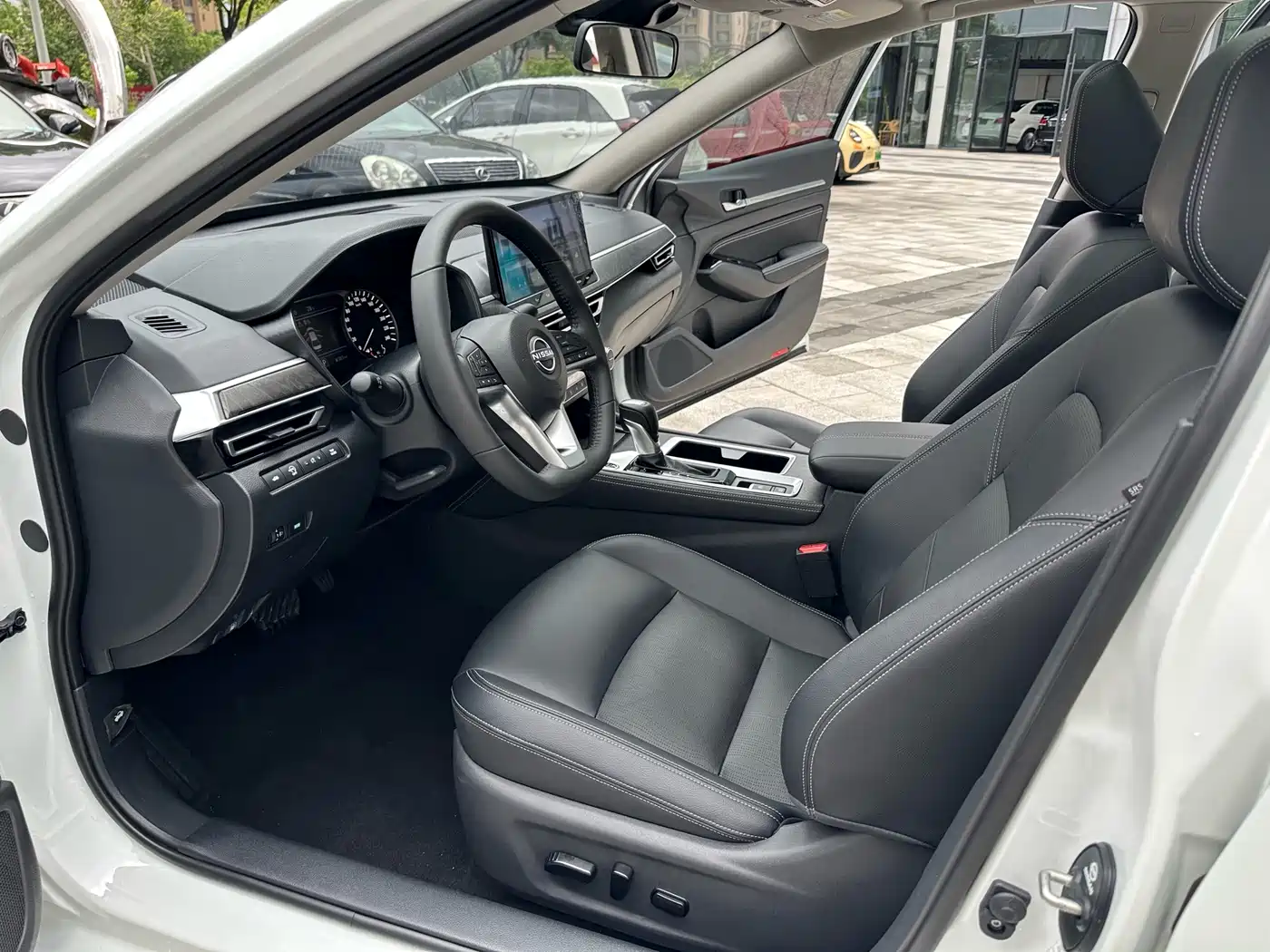 Nissan Teana 2025 2022 2.0L XL-TLS Comfort Edition