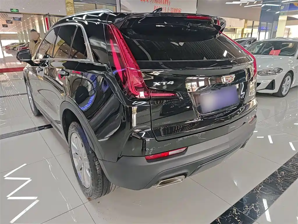 Cadillac XT4 2022 28T FWD Style фото 5