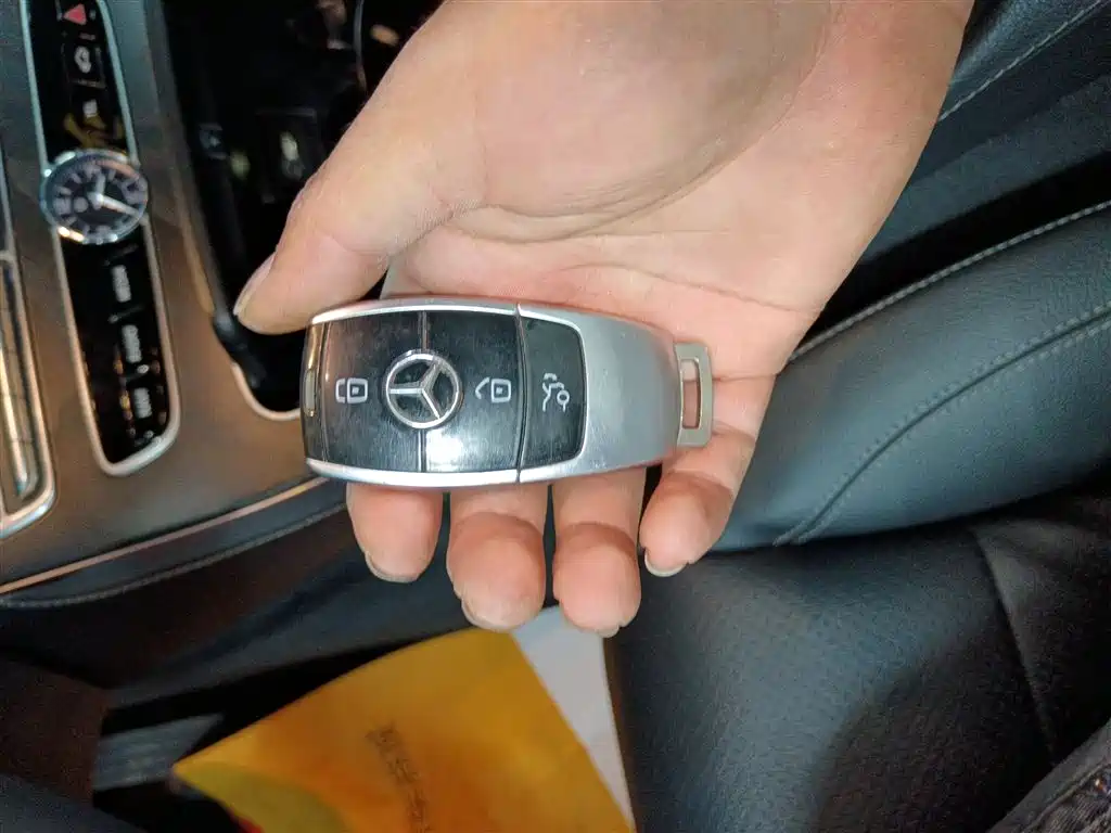 Mercedes-Benz E-Class 2019 Facelift E 300 L Sport Fashion фото 17