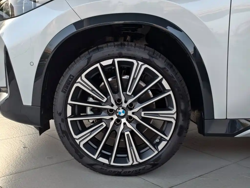 BMW X1 2026 2026 Model Year xDrive25Li X Design Package