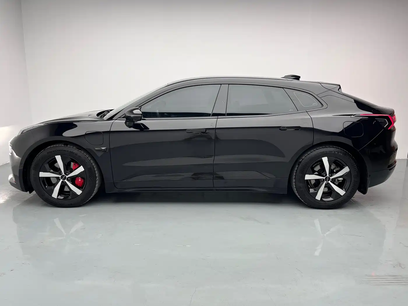 ZEEKR EXTREME KRYPTON 001