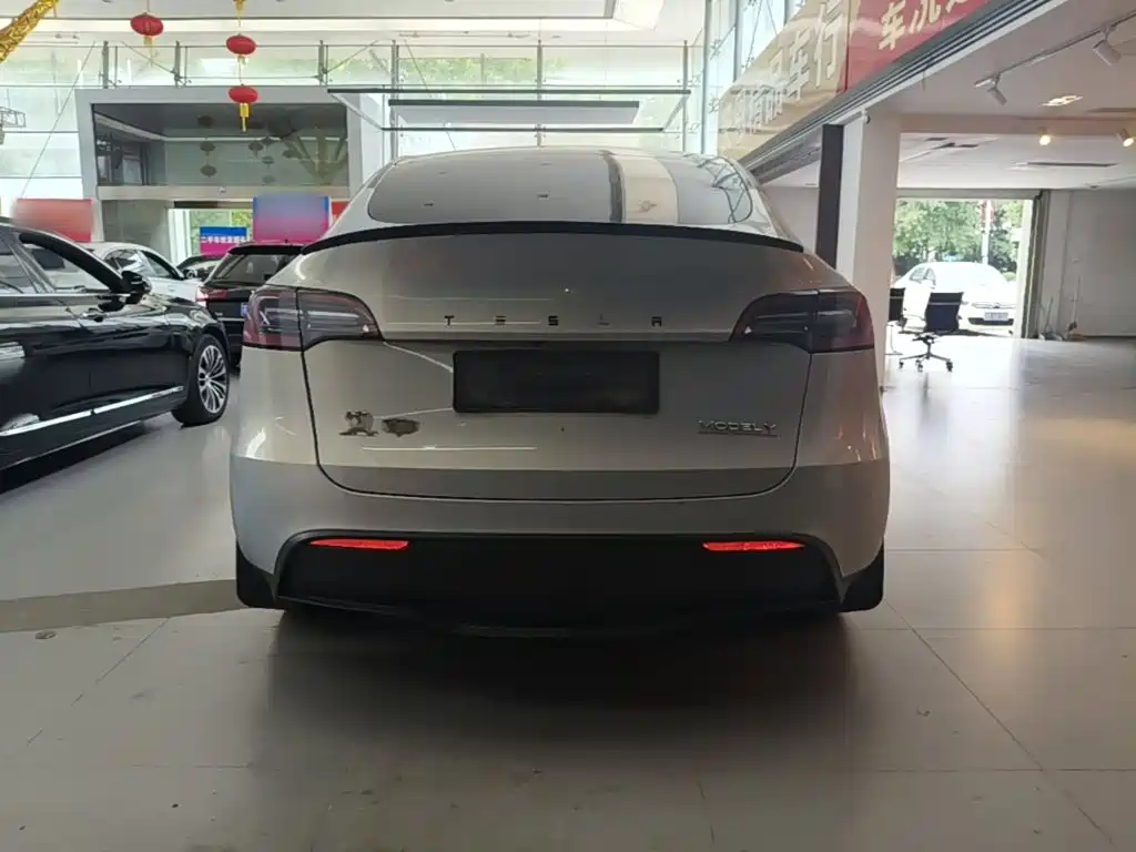 Tesla Model Y 2021 2021 Standard Range Rear-Wheel Drive
