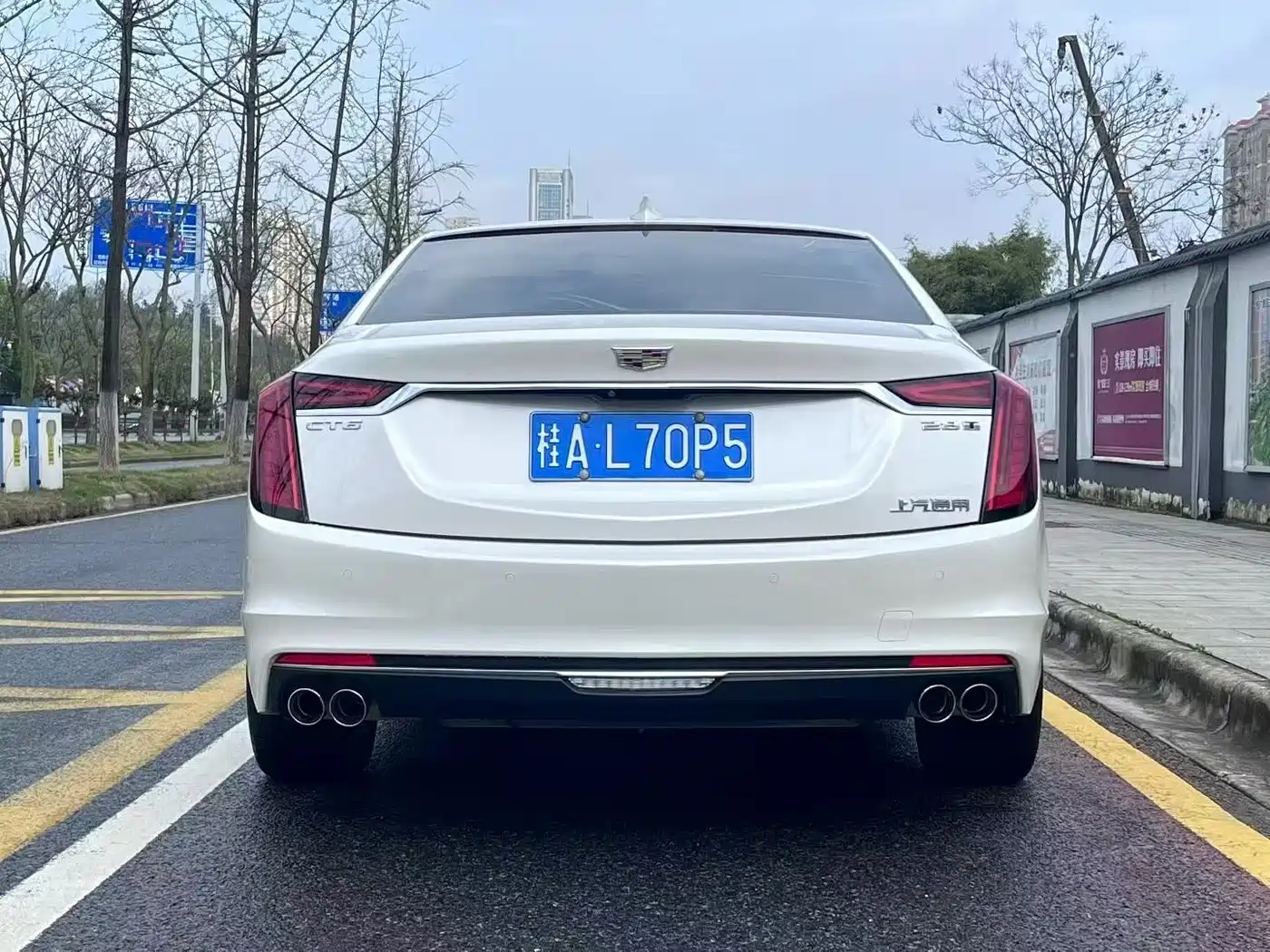 CADILLAC CT6