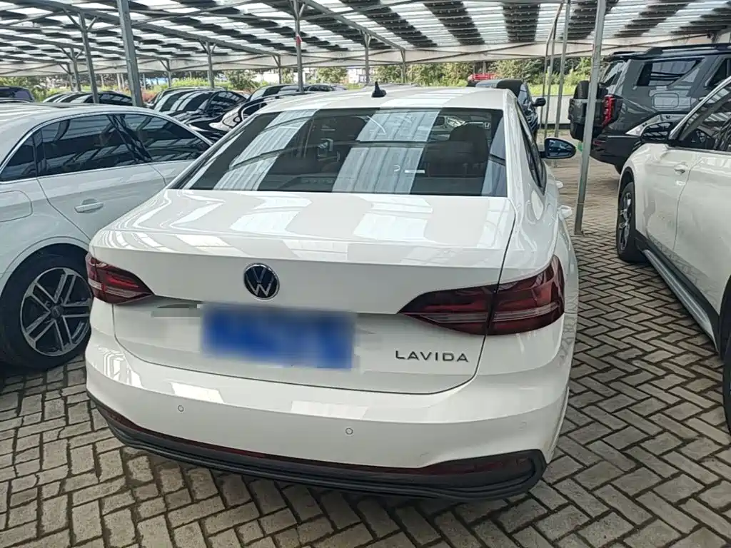 Volkswagen Lavida, миниатюра 6