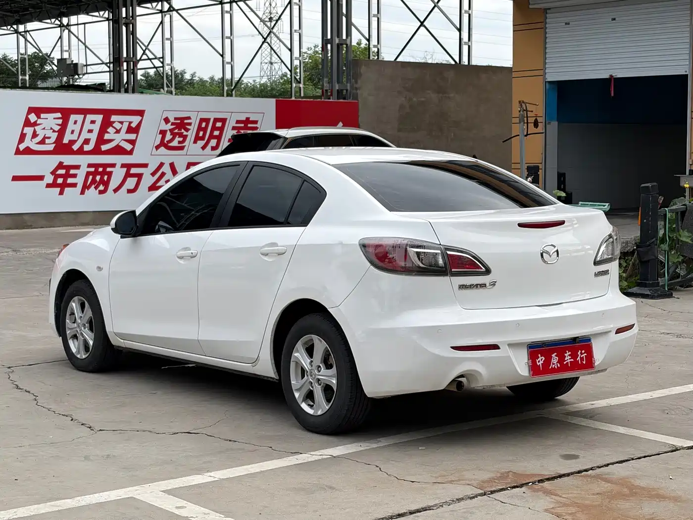 Mazda Mazda3 Axela 2013 2013 Sedan 1.6L Automatic Elite