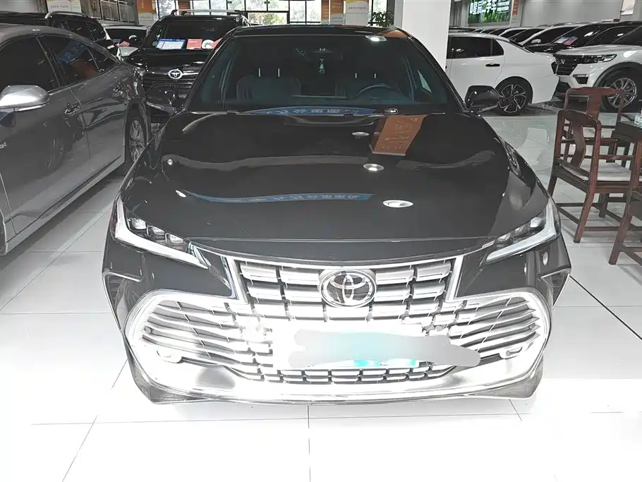 Toyota Avalon 2024 Hybrid 2.0L Luxury Edition фото 2