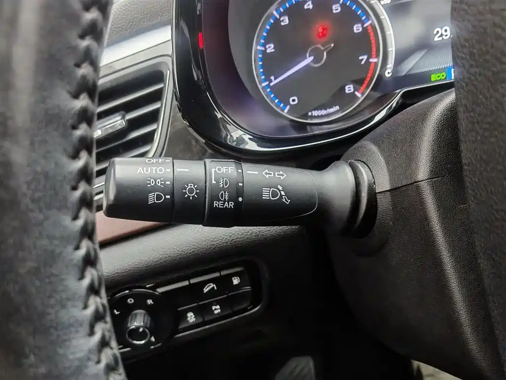 GAC Trumpchi Trumpchi GS8 2017 320T 2WD Luxury Smart Connect (7-seater) фото 21
