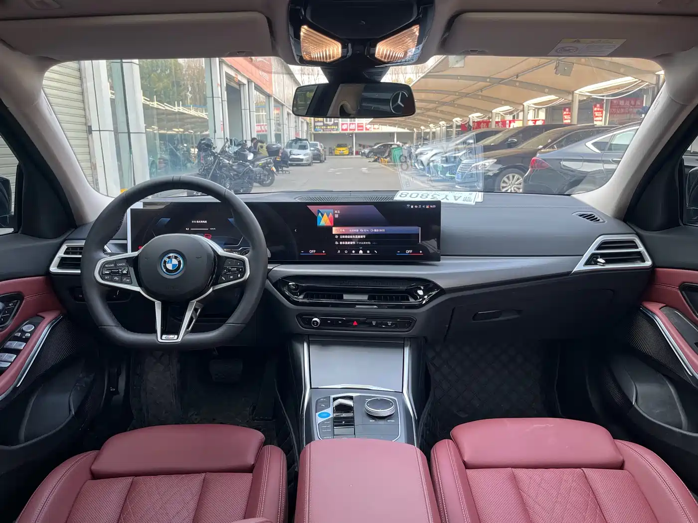 BMW I3