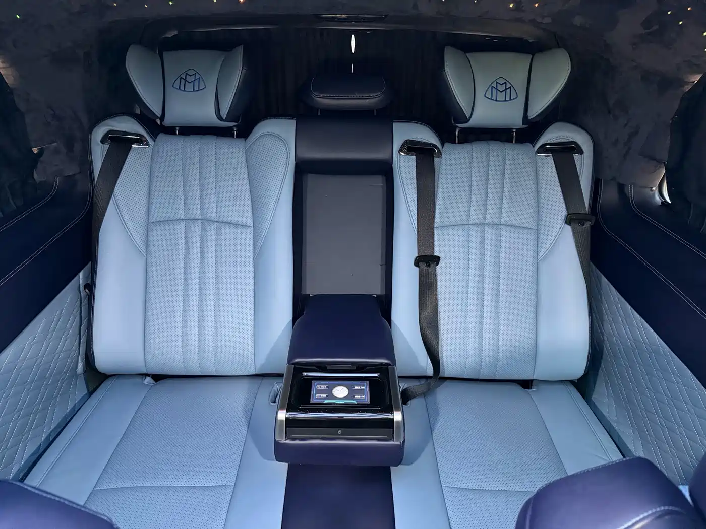 Mercedes-Benz Vito 2021 2.0T Business Edition 7-seater фото 17