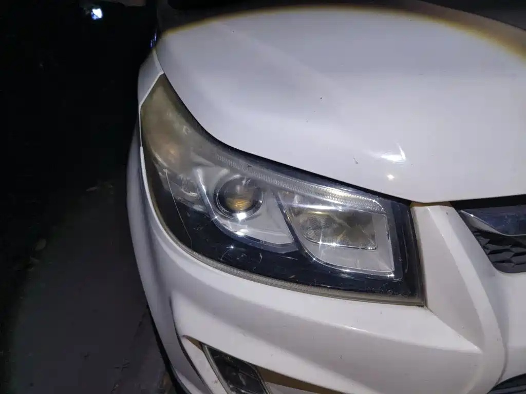 BAIC Huansu S3 2017 2017 1.5L Manual Luxury