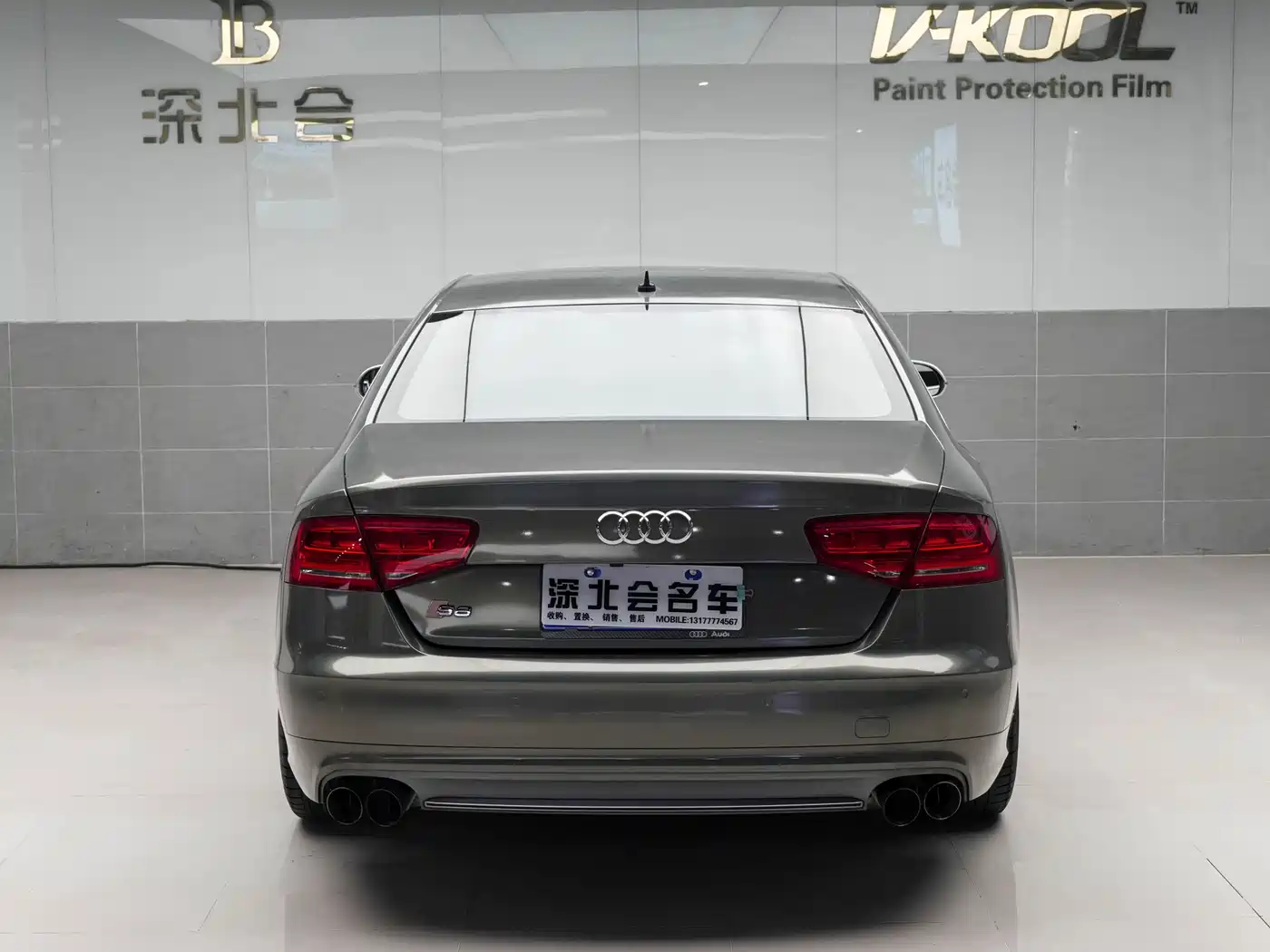 Audi S8 2013 S8 4.0TFSI quattro фото 21