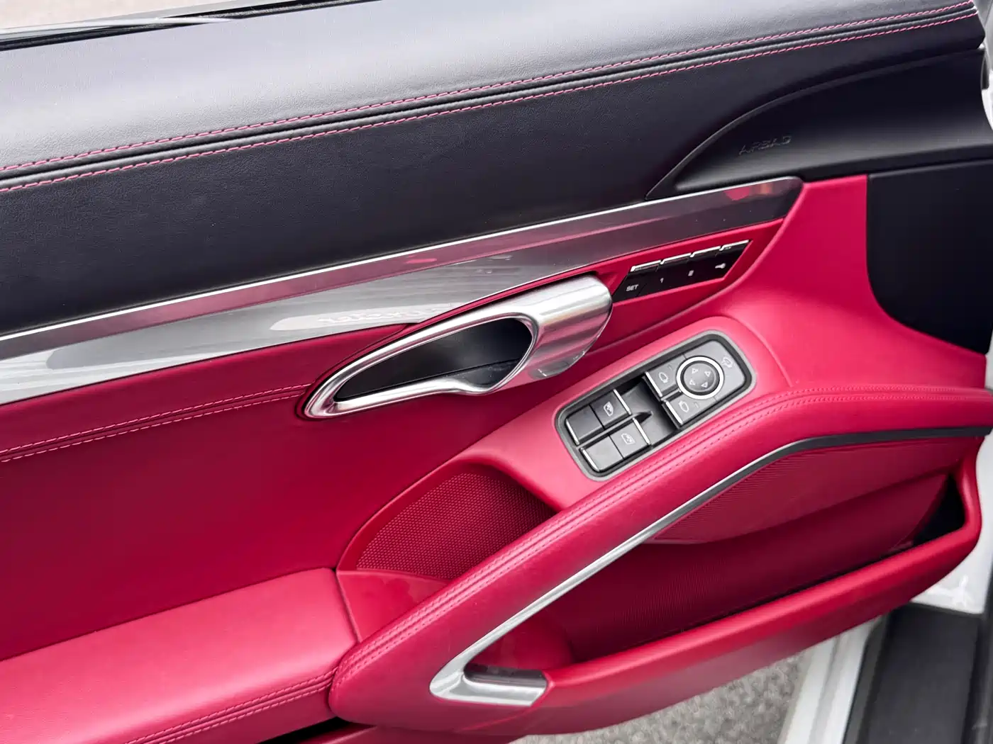 Porsche 718 2020 Boxster 2.0T фото 13
