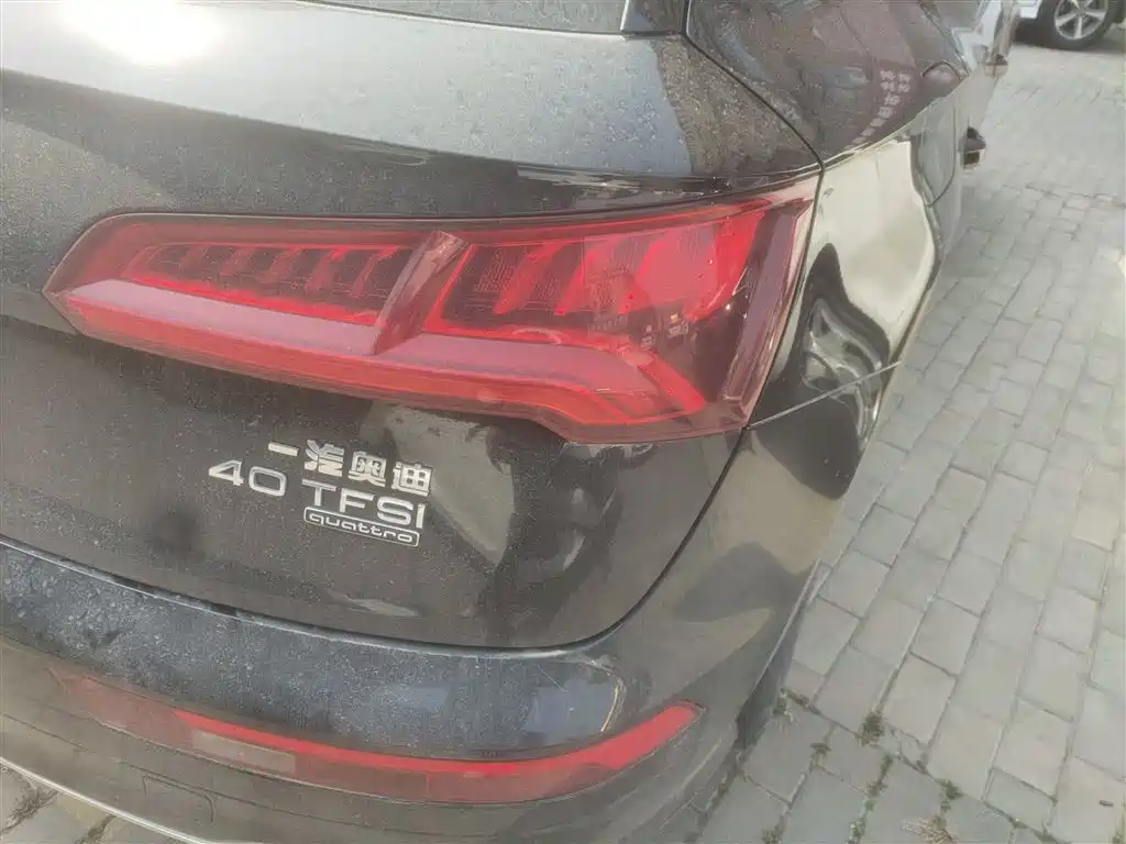 Audi Q5L 2020 Facelift 40 TFSI Honor Fashion фото 8
