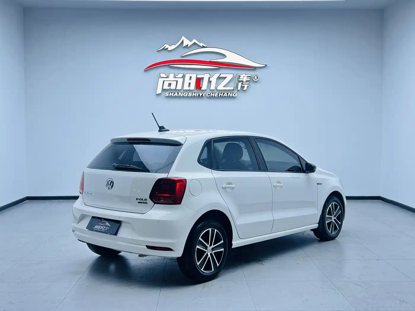 Volkswagen Polo 2014 1.6L Automatic 30th Anniversary Edition фото 6