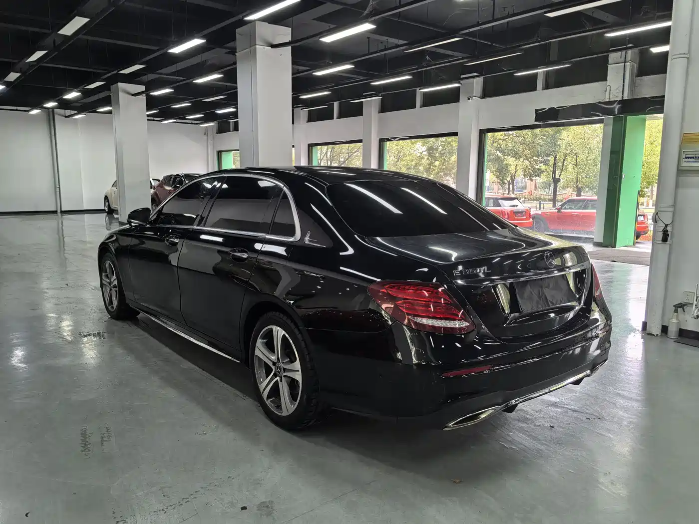 Mercedes-Benz E-Class 2019 E 200 L Sport фото 7