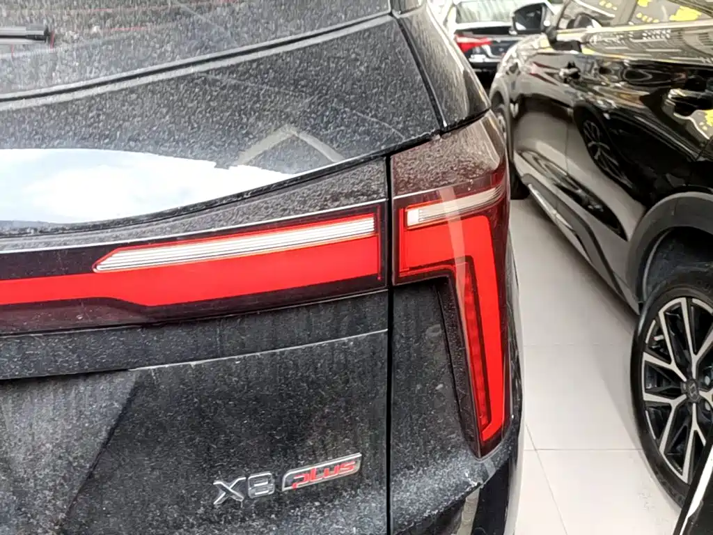 Sehol X8 PLUS 2023 2023 1.5TGDI DCT Smart Family Edition (7-seater)