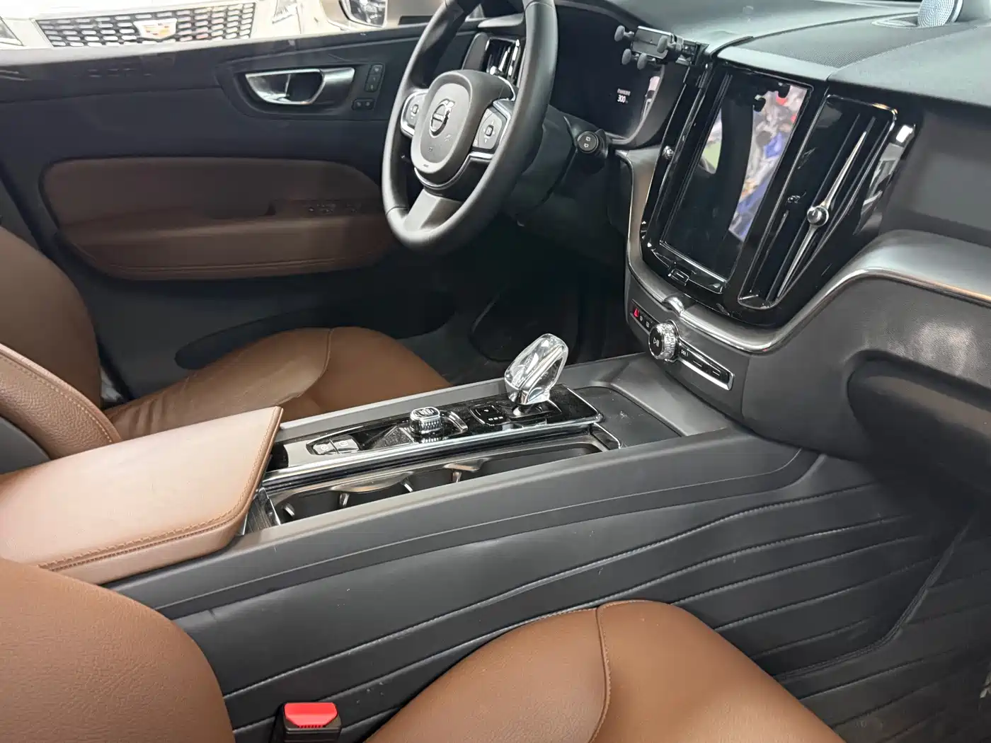 Volvo XC60 2024 2024 B5 AWD Zhiyi Luxury Edition