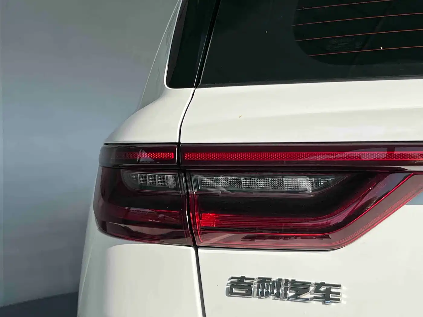 Geely Emgrand X6 2023 2021 Model PRO 1.4T Automatic Premium