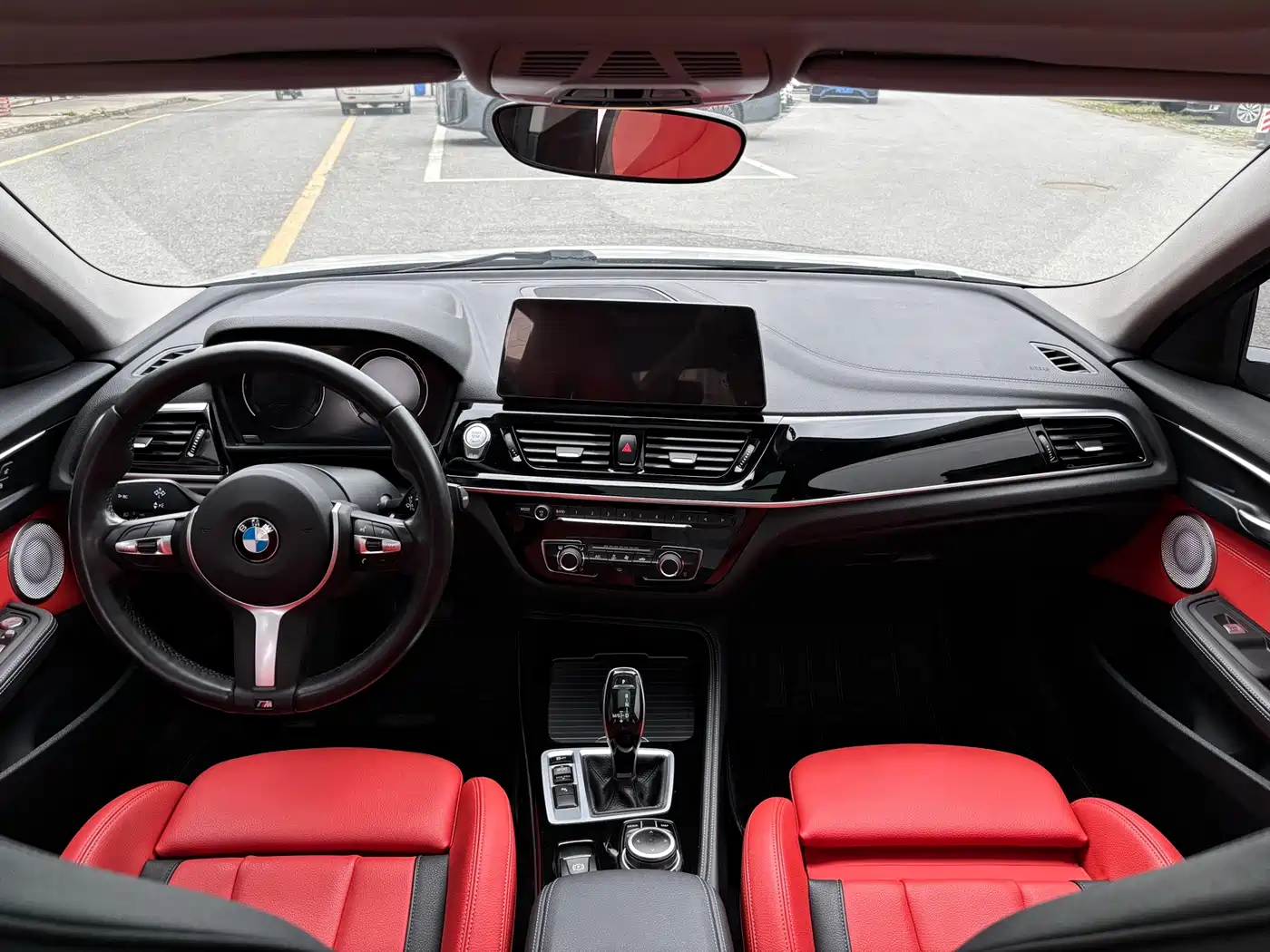 BMW 1 Series 2021 125i M Sport Black Night Edition фото 13