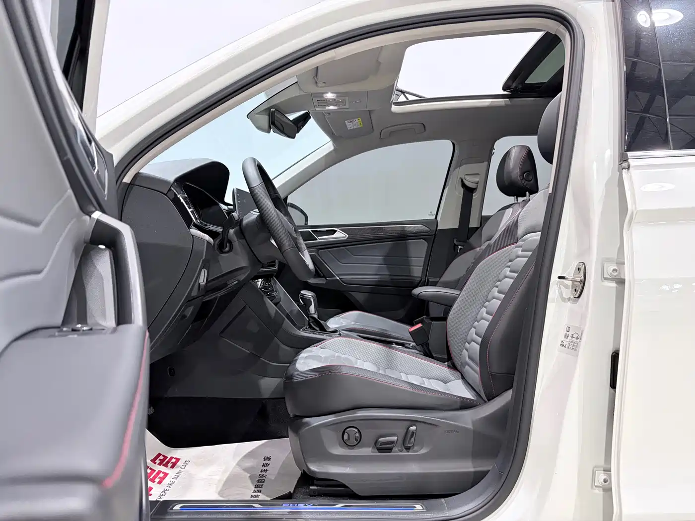 Volkswagen Tiguan L PHEV 2023 430PHEV Plug-in Hybrid Flagship фото 7